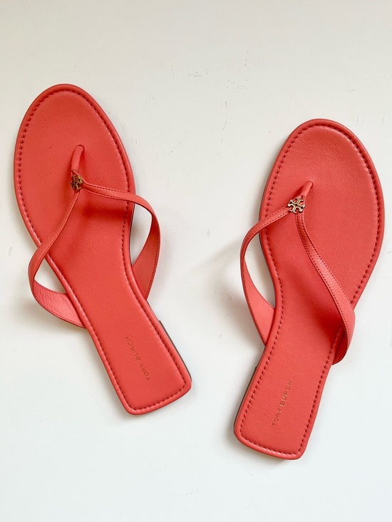 Tory Burch Shoes - NWOT Tory Burch Classic Leather Flip-Flop Sandals
